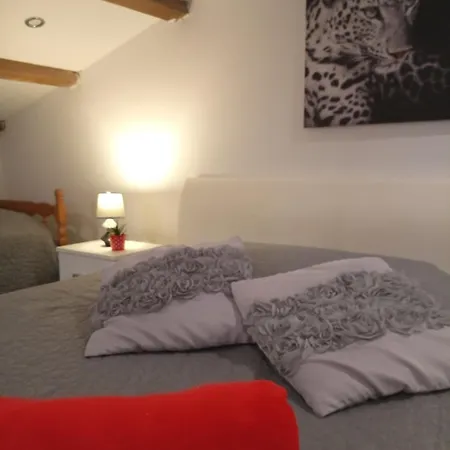 Lea דירה ברודאריצה