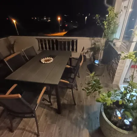 Lea Brodarica (Sibenik-Knin)