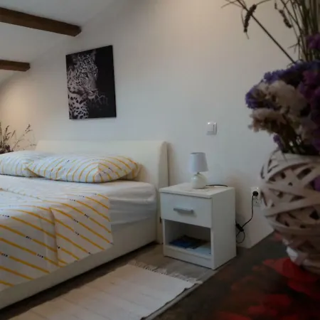 Lea Apartment