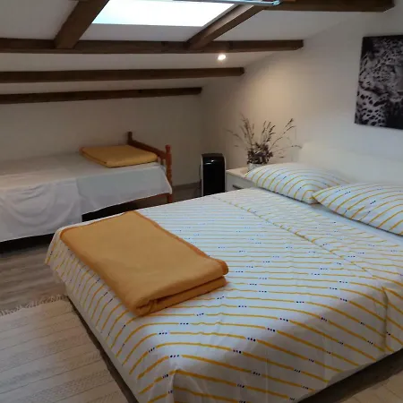 Apartment Lea Brodarica (Sibenik-Knin)